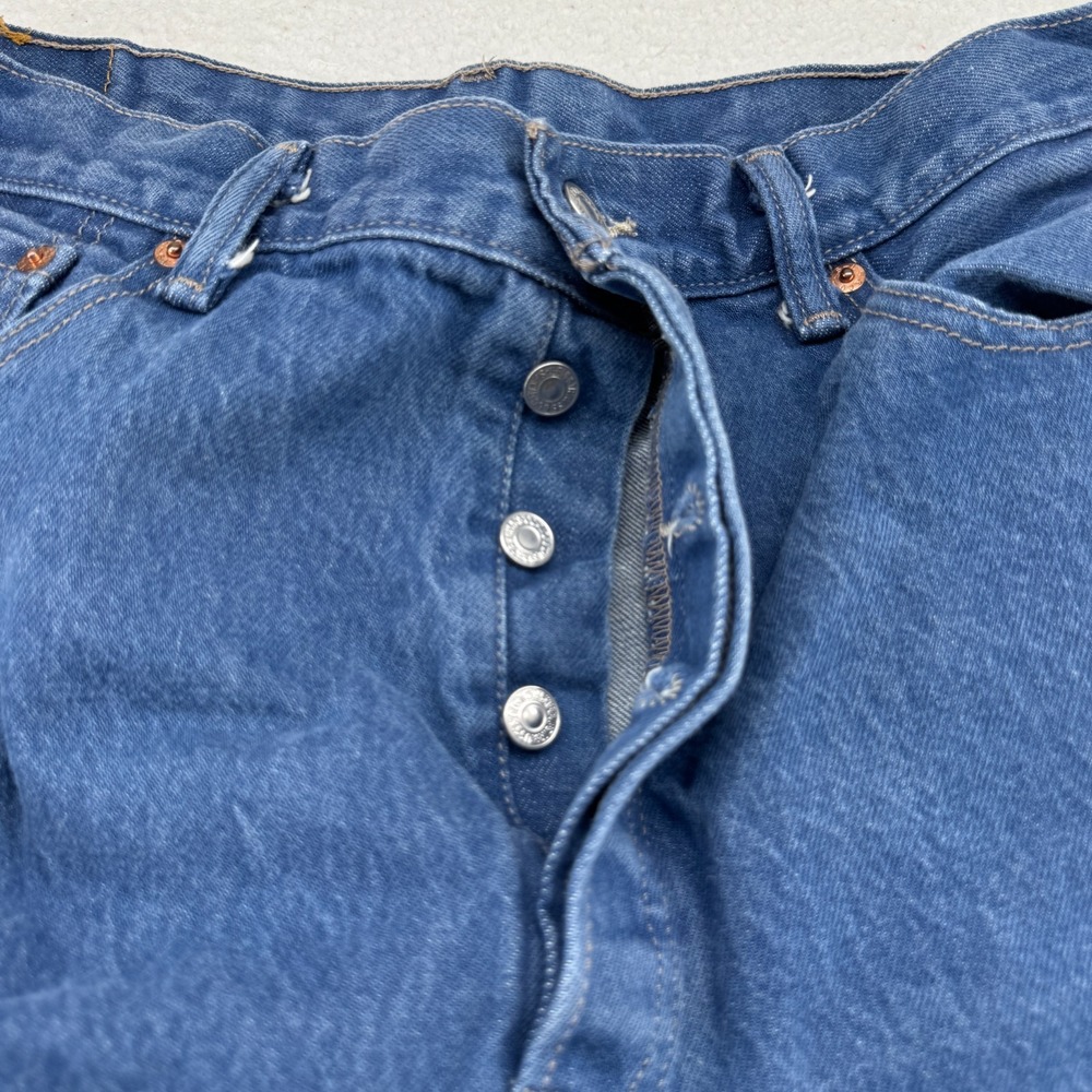 Y2K Levis 501XX Jeans Mens 36x30 (Fit 34x24) Chopped Blue Medium Wash Button Fly - Picture 2 of 10
